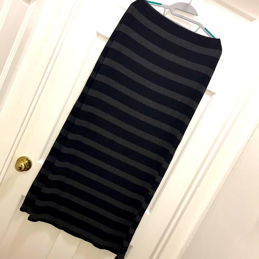 White House Black Market maxi skirt